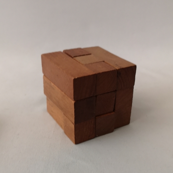 Google-Branded Wood Puzzle in Wooden Box - Picture 4 of 5